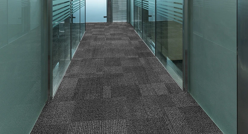 980312-008-820-x-445-005