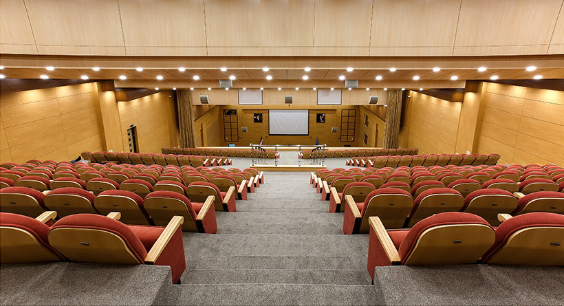 ساختمان مرکزی دیوان عدالت اداری