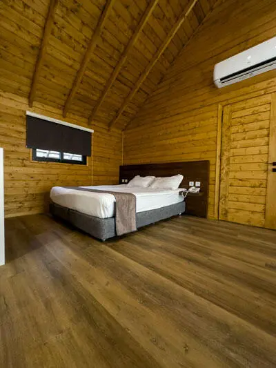 کفپوش ضدآب هتل میزبان بابلسر