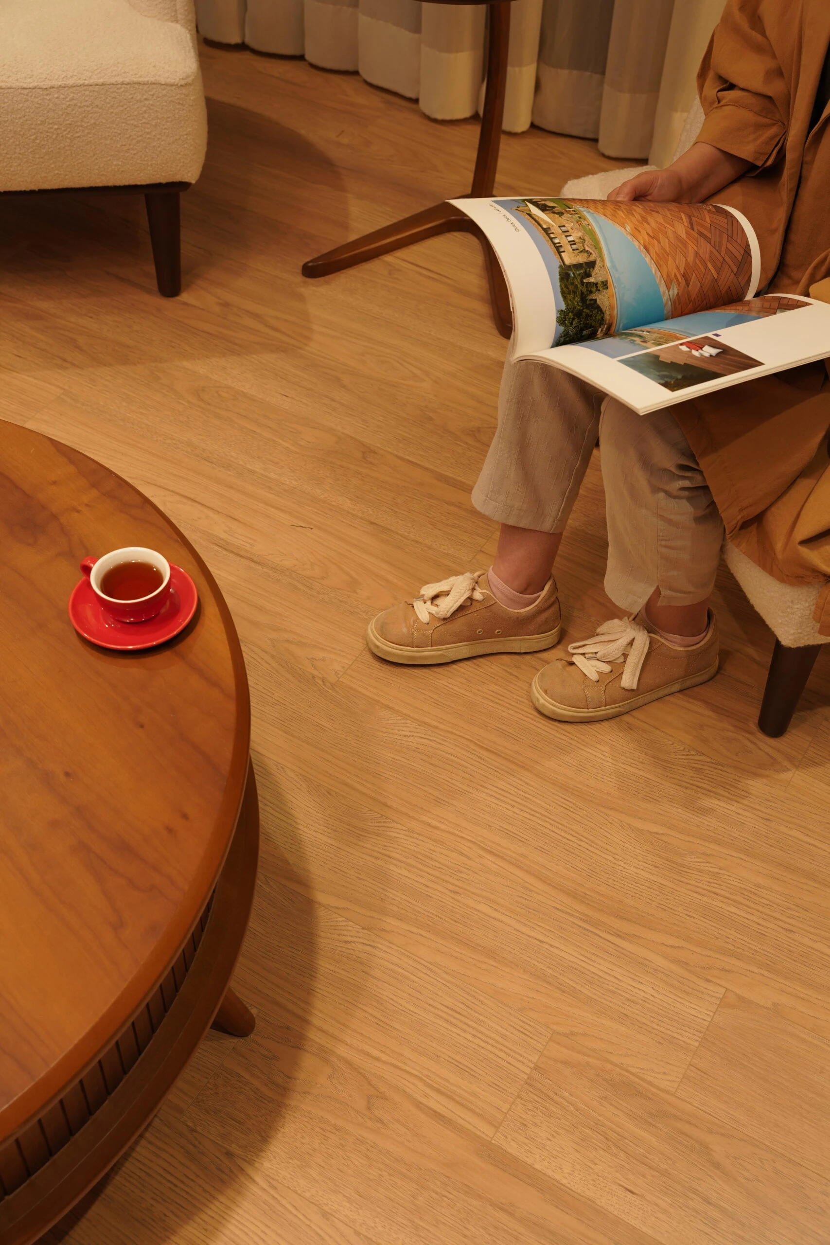 دکوراسیون داخلی برای نوروز: انتخاب‌های هوشمندانه با محصولات رویا در سال 1404